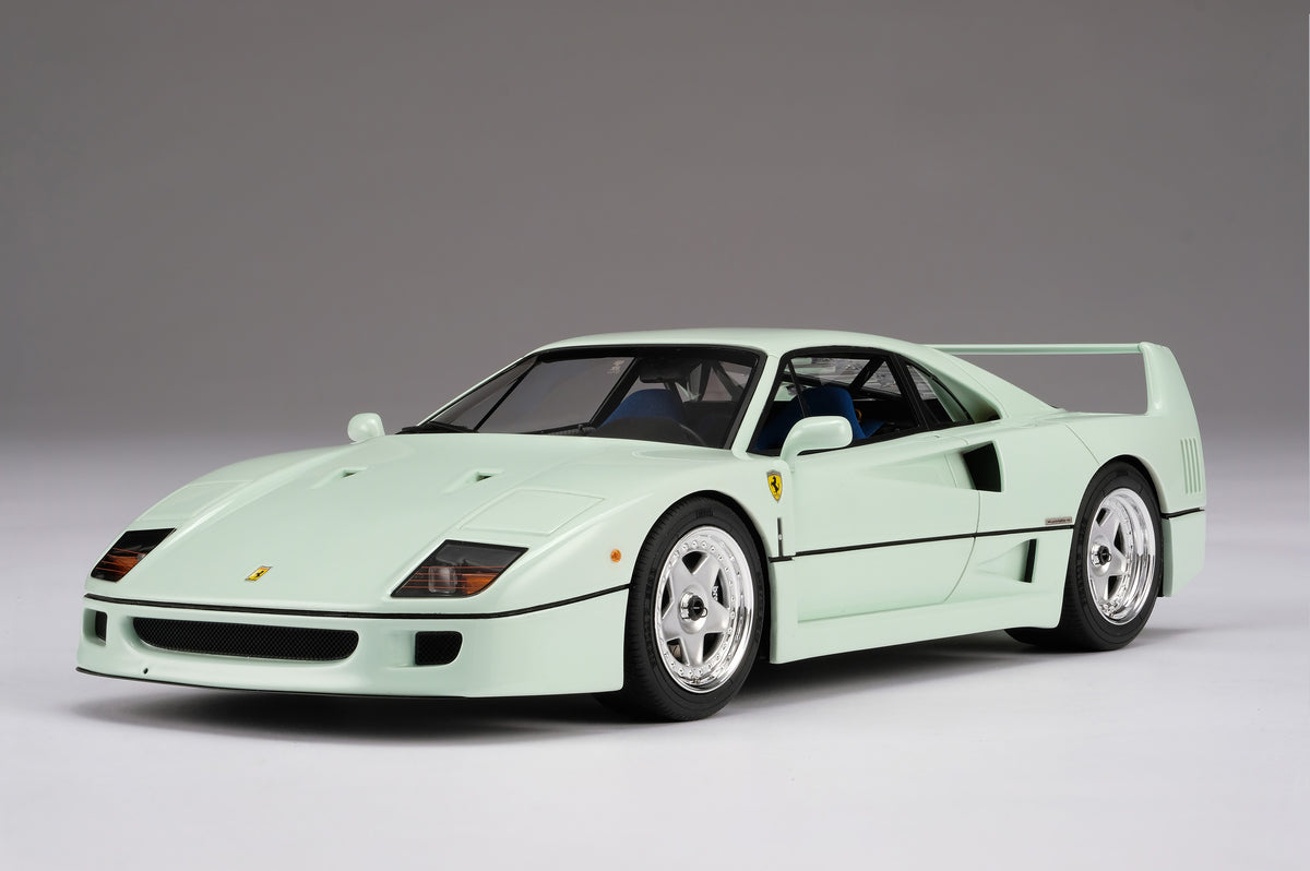Ferrari F40 - Verde Pallido