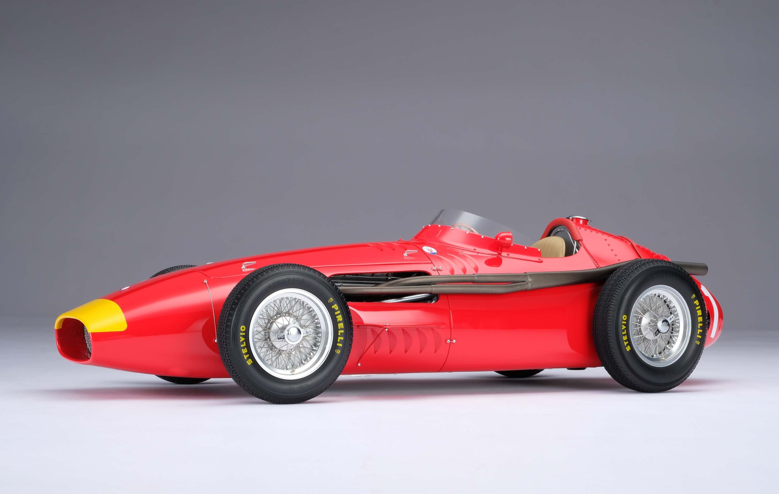 ミニカー 1957 Maserati 250F Amazon.co.jp: CMC 1/18 マセラティ 250F 1957 ミニカー : おもちゃ