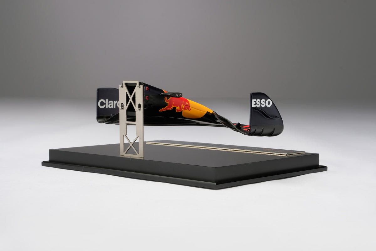 Oracle Red Bull Racing RB18 Nosecone