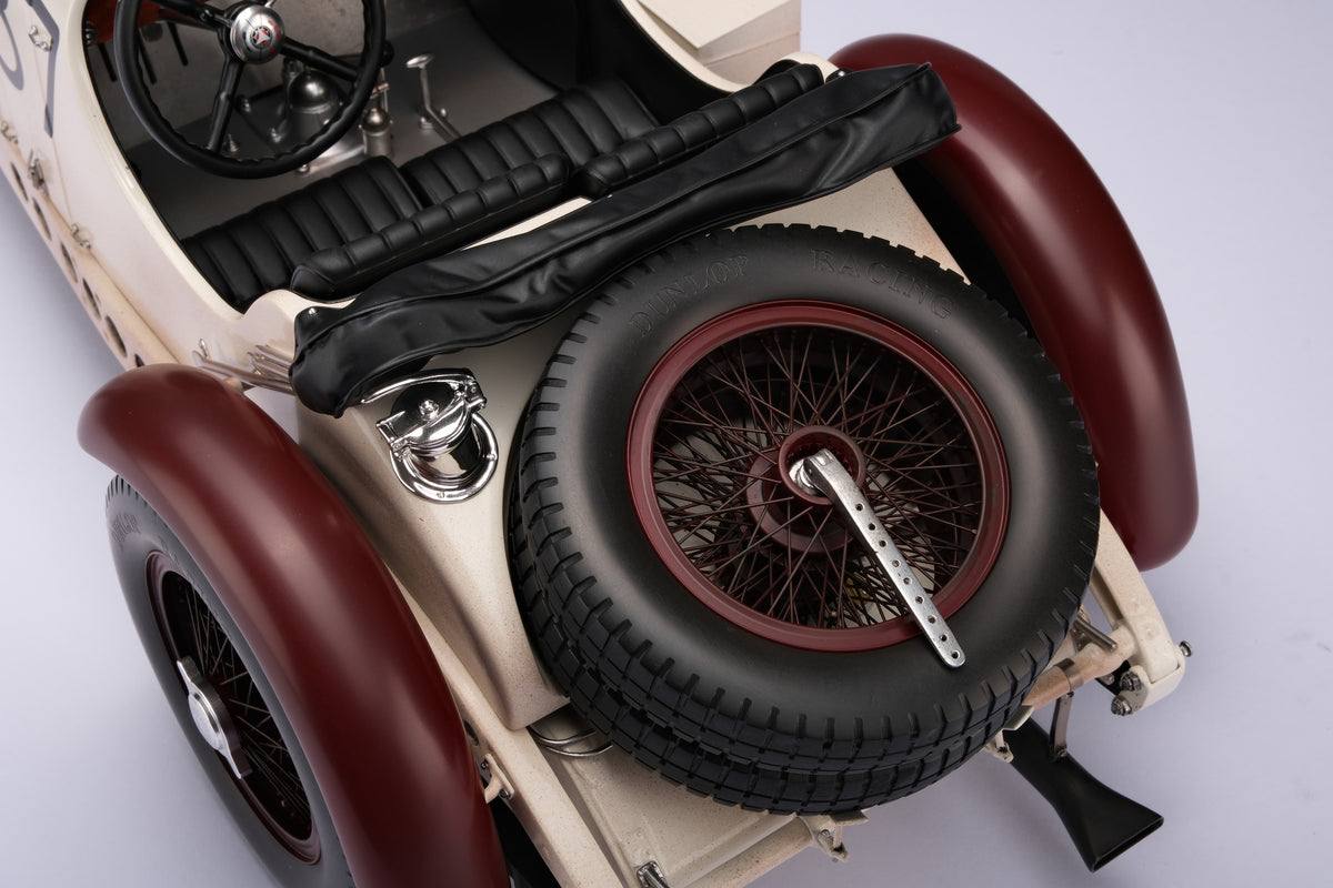 Mercedes-Benz SSKL - Vainqueur de la Mille Miglia 1931 - Rudolf Caracciola - Patinée - Échelle 1:8