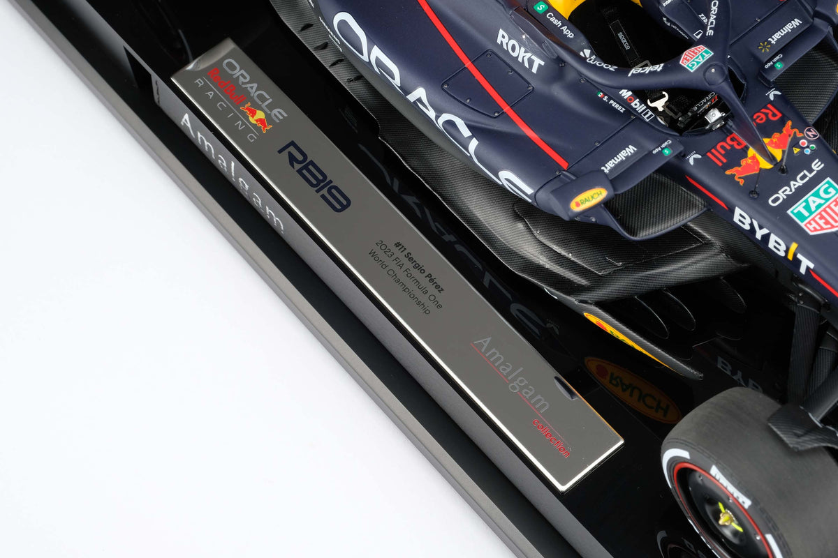 Oracle Red Bull Racing RB19 - 2023 Season Livery - Sergio Pérez - 1:18 scale
