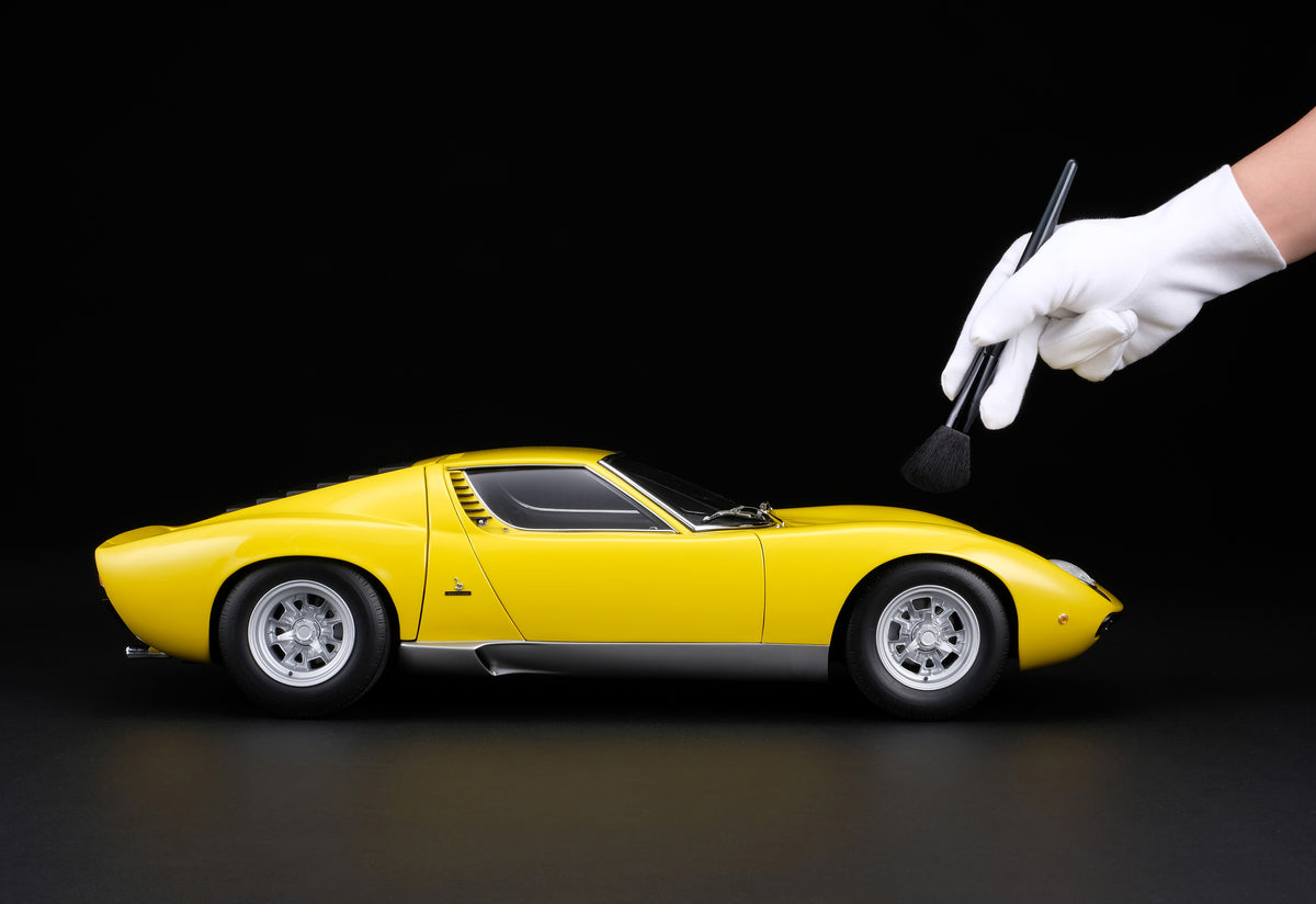 Lamborghini Miura P400 SV (1971) - Giallo - 1:8 scale