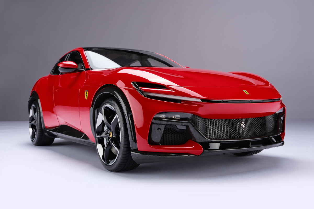 Ferrari Purosangue (2023) - Échelle 1:8