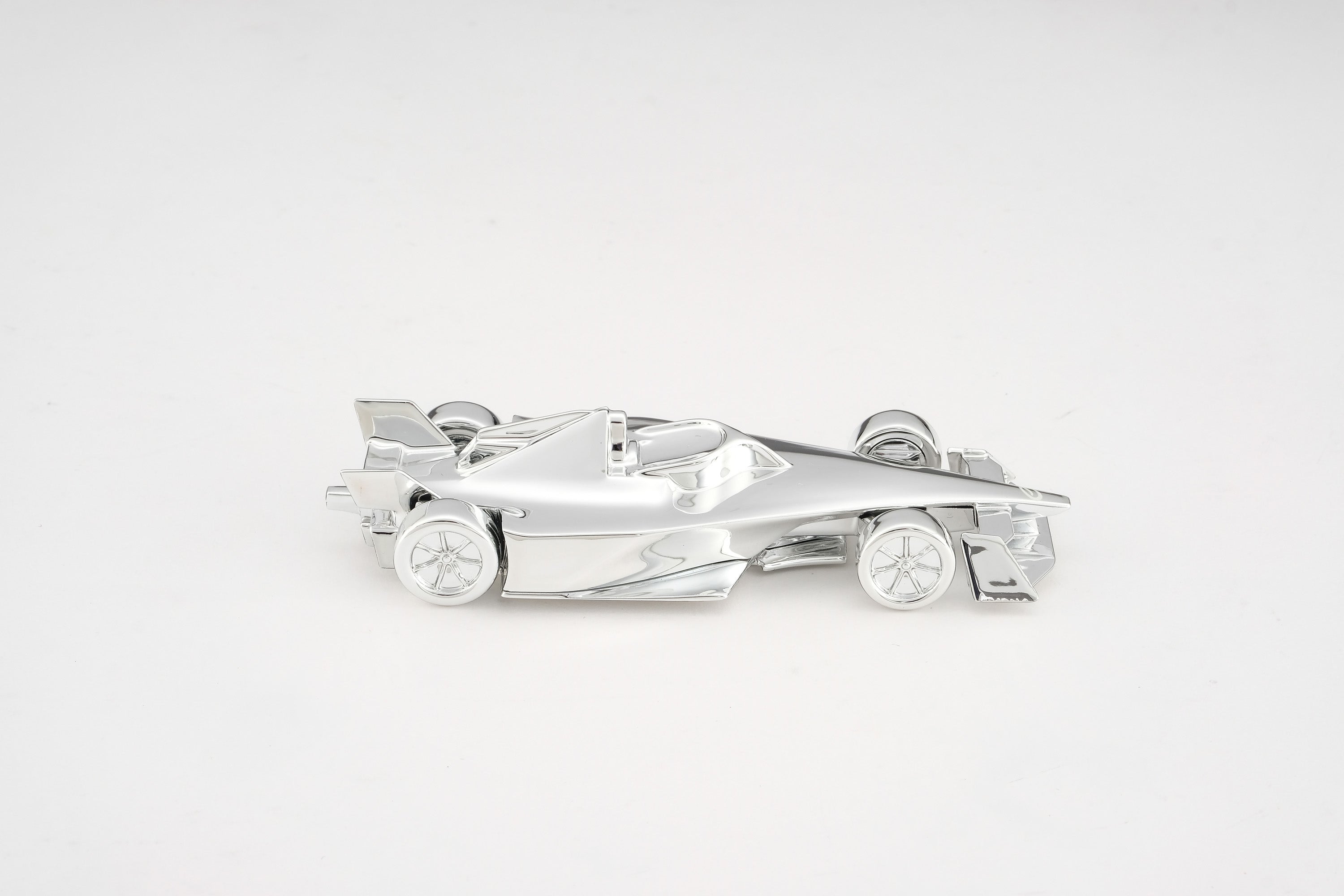 フォーミュラ E GEN3 ミニチュア彫刻 – Amalgam Collection