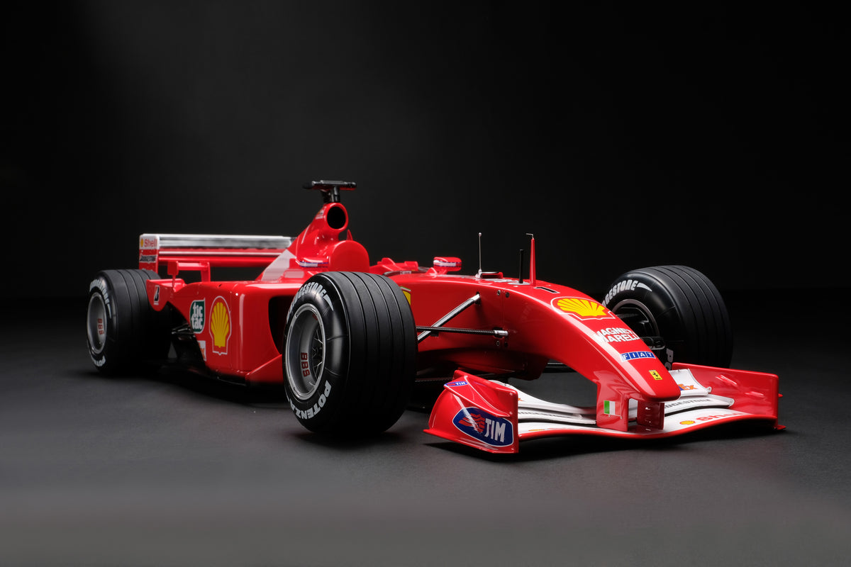 Ferrari F2001 - Vainqueur du Grand Prix de Hongrie 2001 - Schumacher - Échelle 1:8