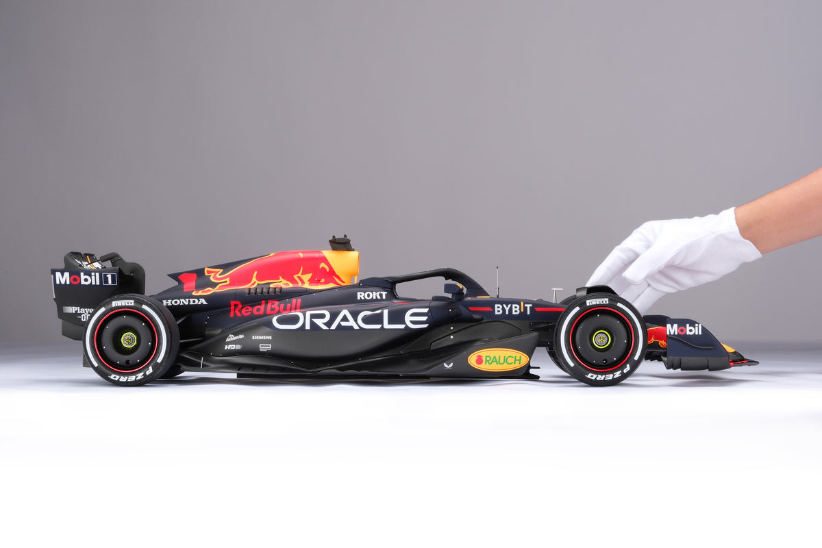 Oracle Red Bull Racing RB19 - 2023 Season Livery - Max Verstappen