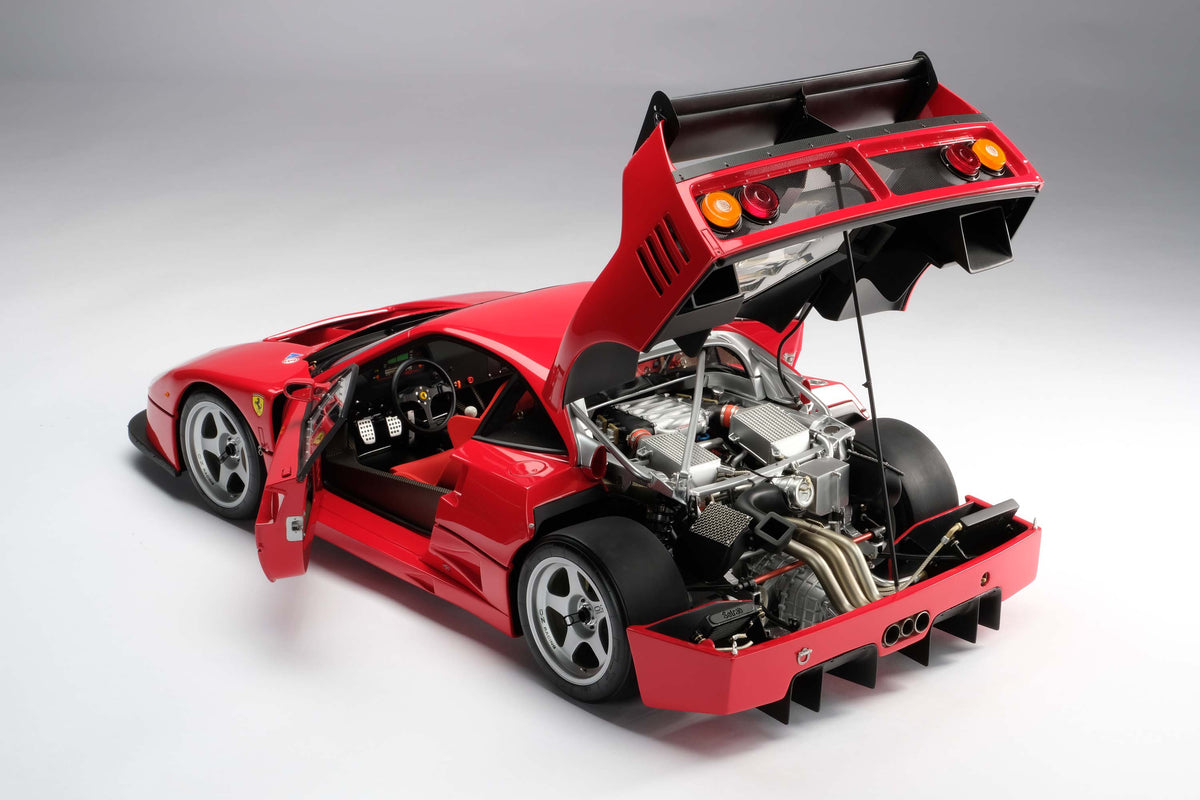 Ferrari F40 Competizione (1989) - 1:8 scale