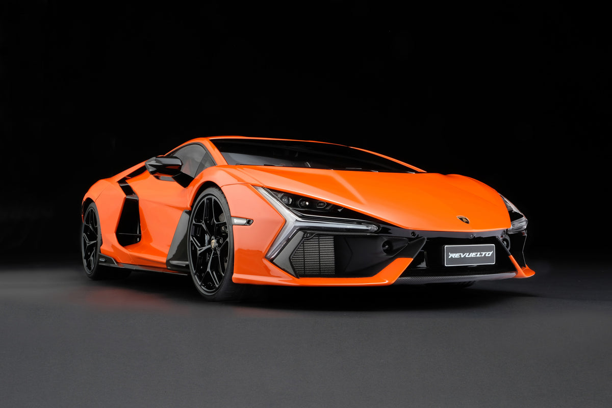 Lamborghini Revuelto (2023) - Arancio Apodis - 1:8 scale
