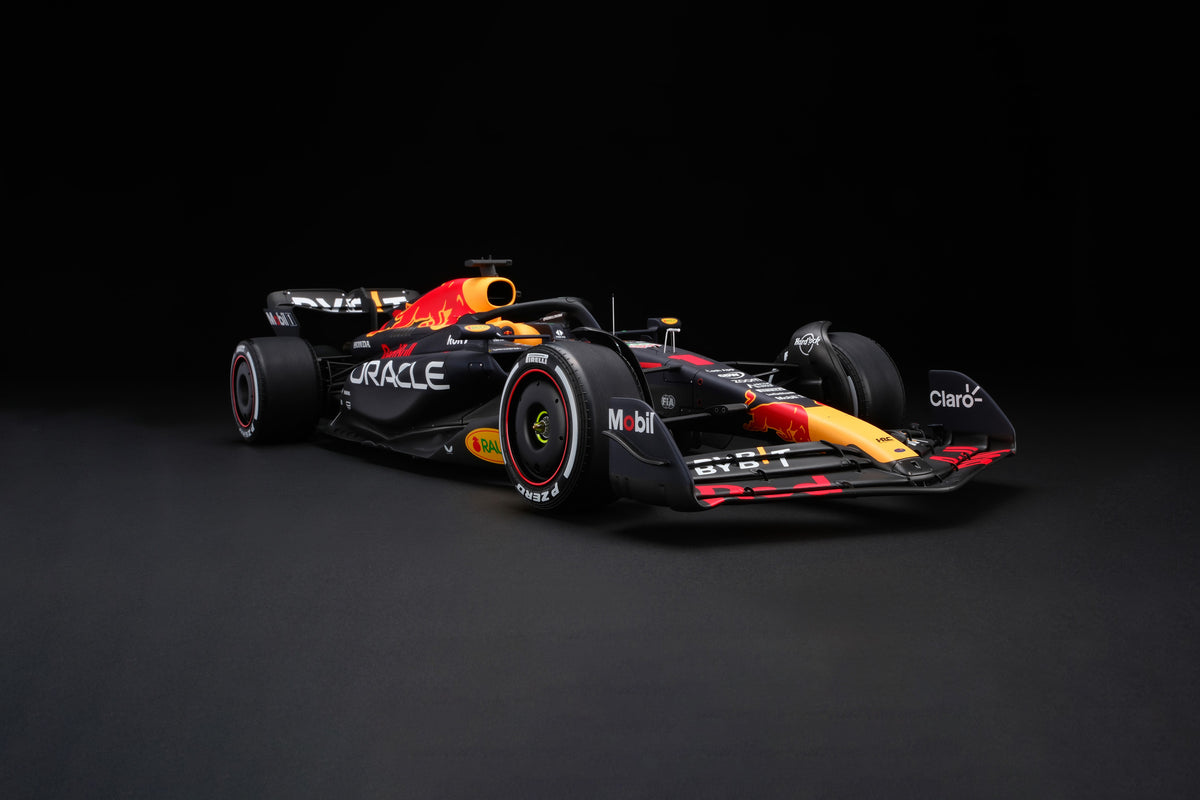 Oracle Red Bull Racing RB19 - Livrée de la saison 2023 - Max Verstappen