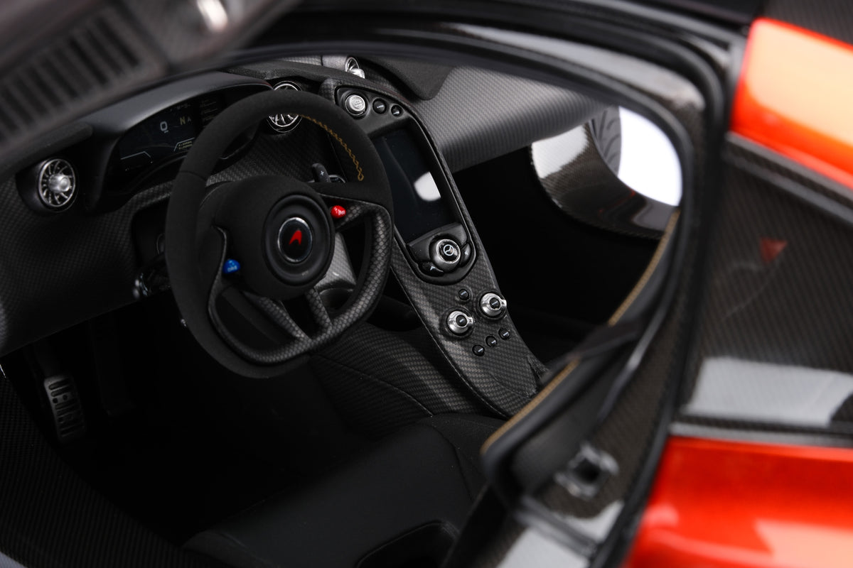 McLaren P1 (2012) - Edition in Volcano Orange