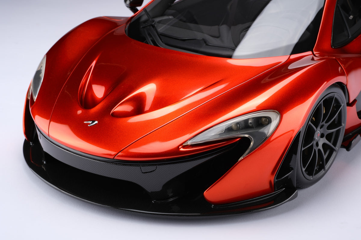 McLaren P1 (2012) - Edition in Volcano Orange