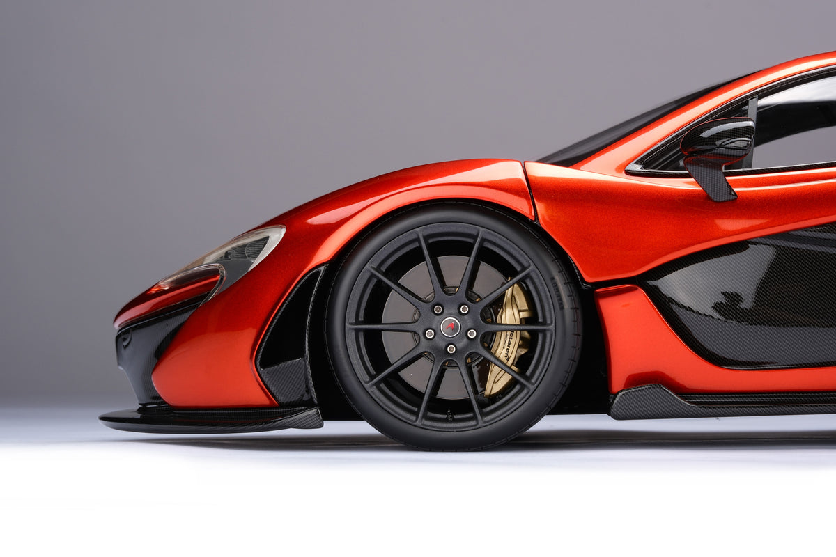 McLaren P1 (2012) - Edition in Volcano Orange