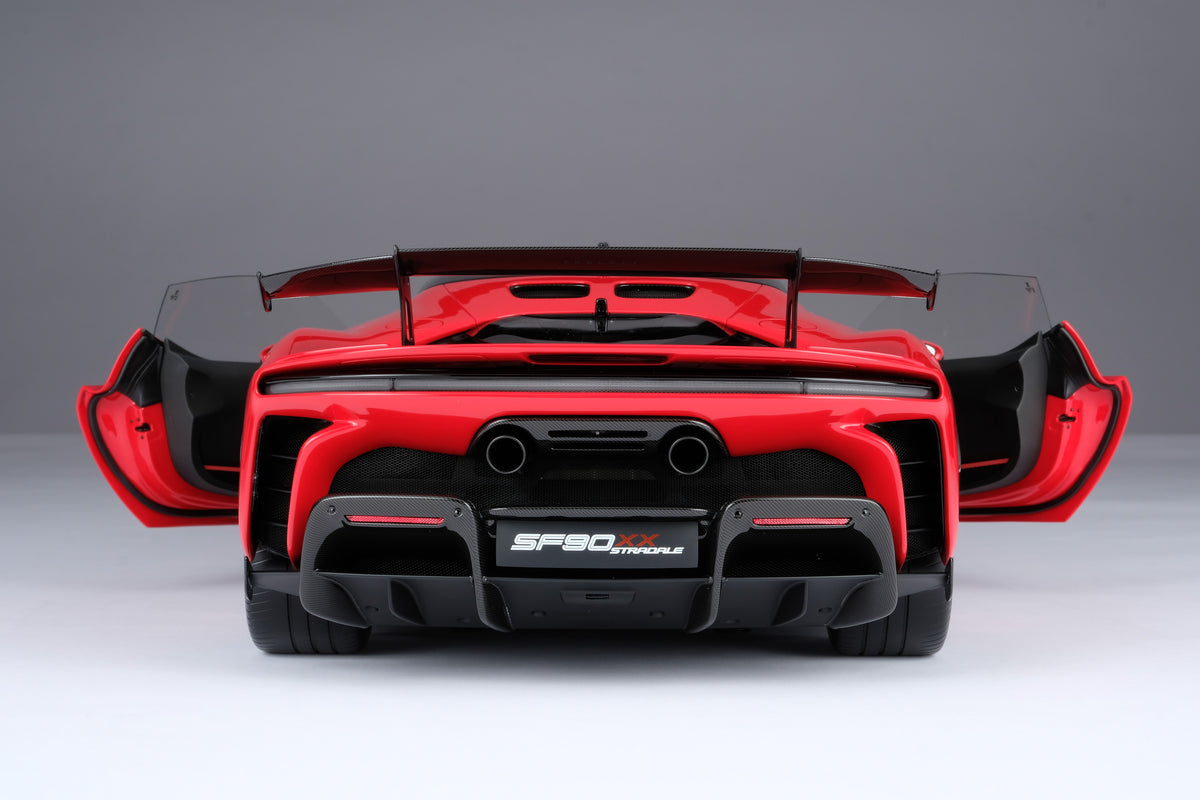 Ferrari SF90 XX Stradale (2023)