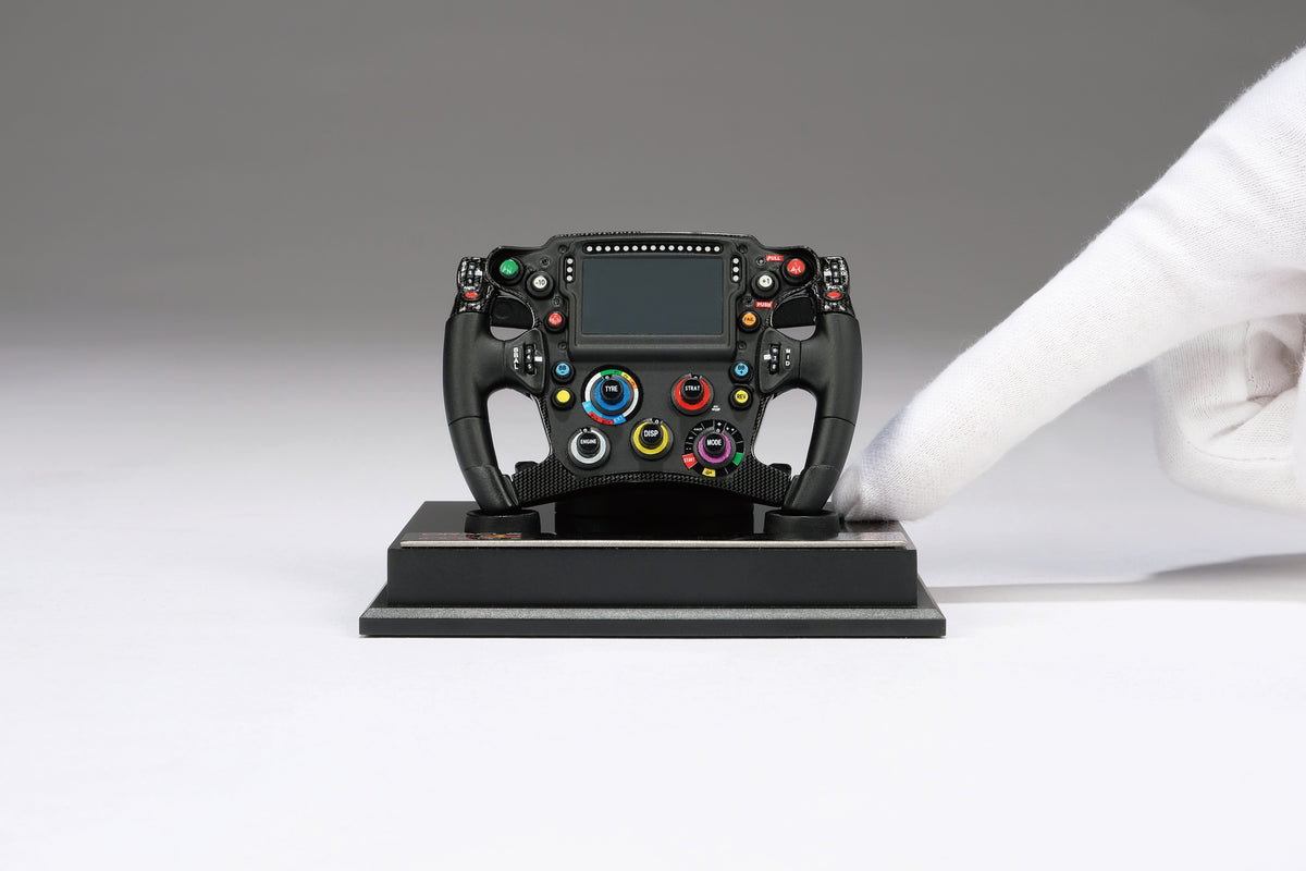 Oracle Red Bull Racing RB19 (2023) Steering Wheel