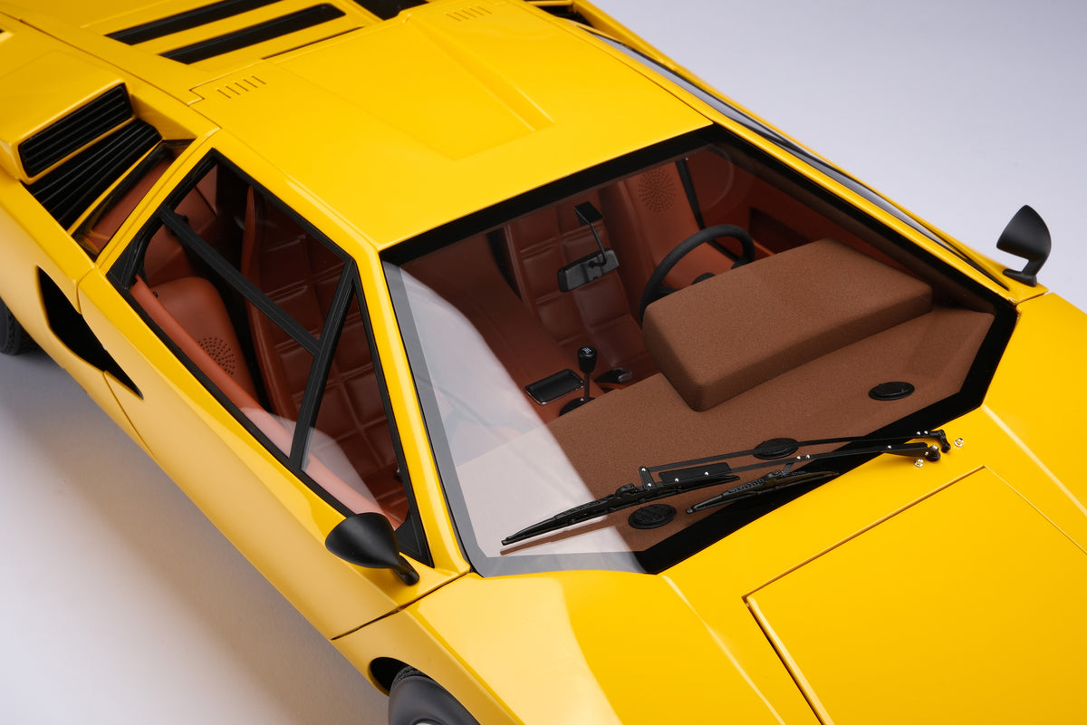 Lamborghini Countach - Edition in Yellow