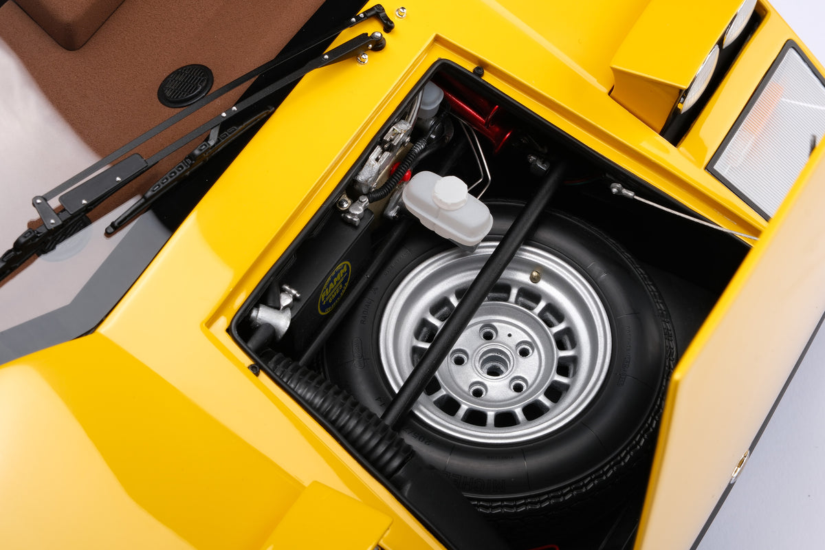Lamborghini Countach - Edition in Yellow