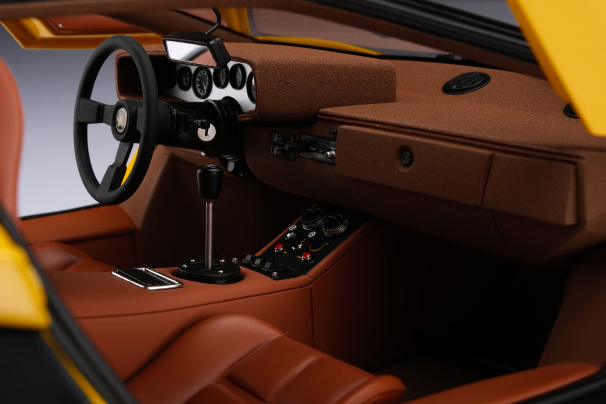 Lamborghini Countach - Edition in Yellow