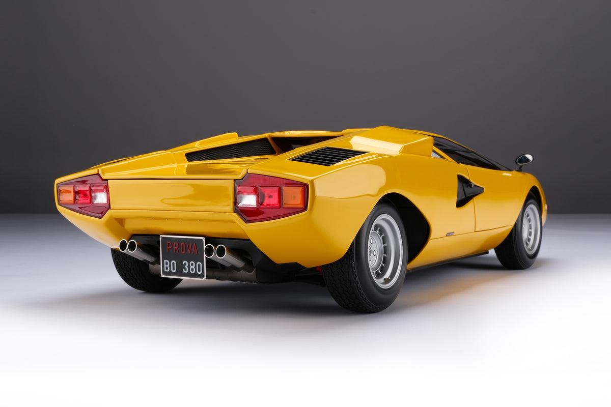 Lamborghini Countach - Edition in Yellow