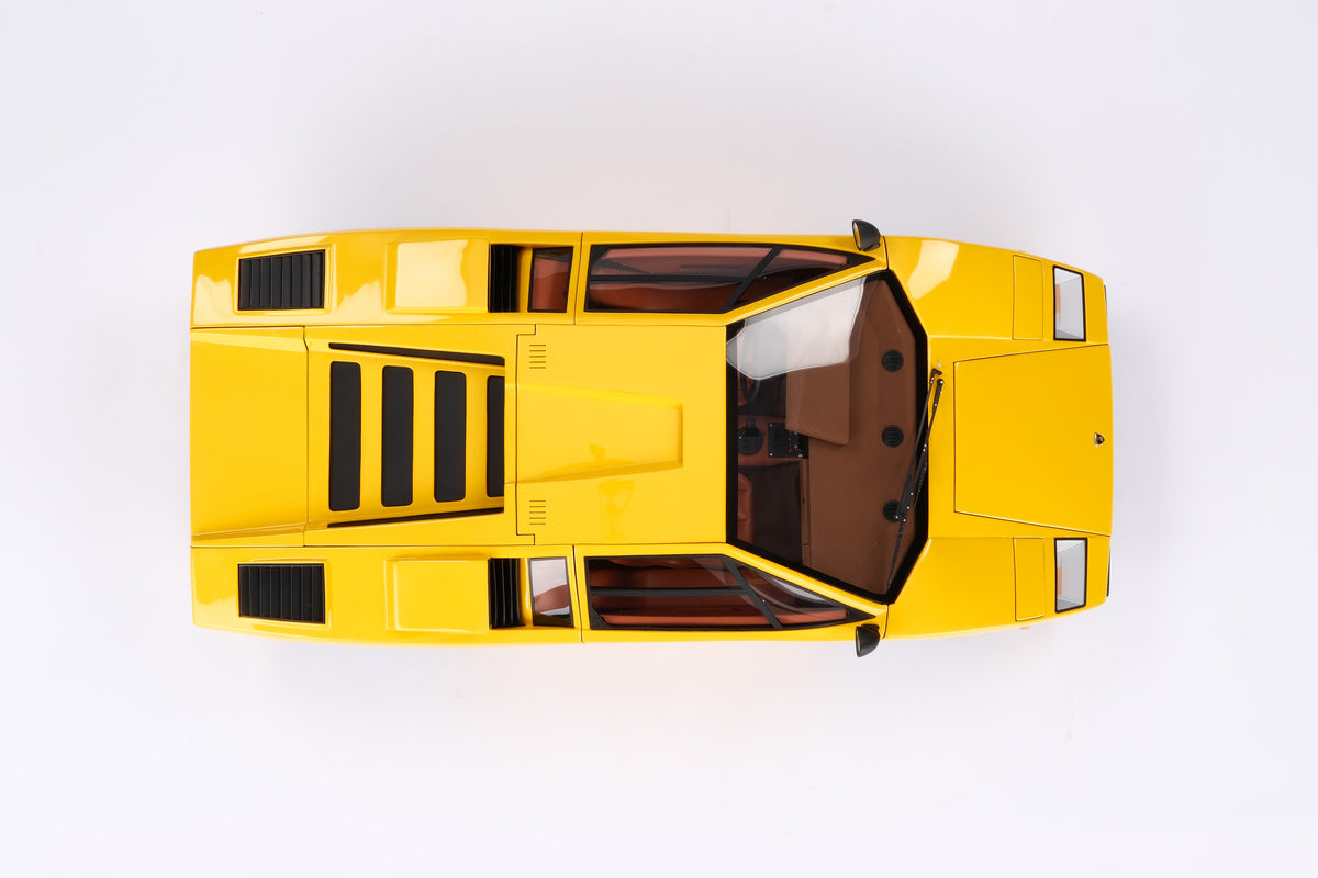 Lamborghini Countach - Edition in Yellow
