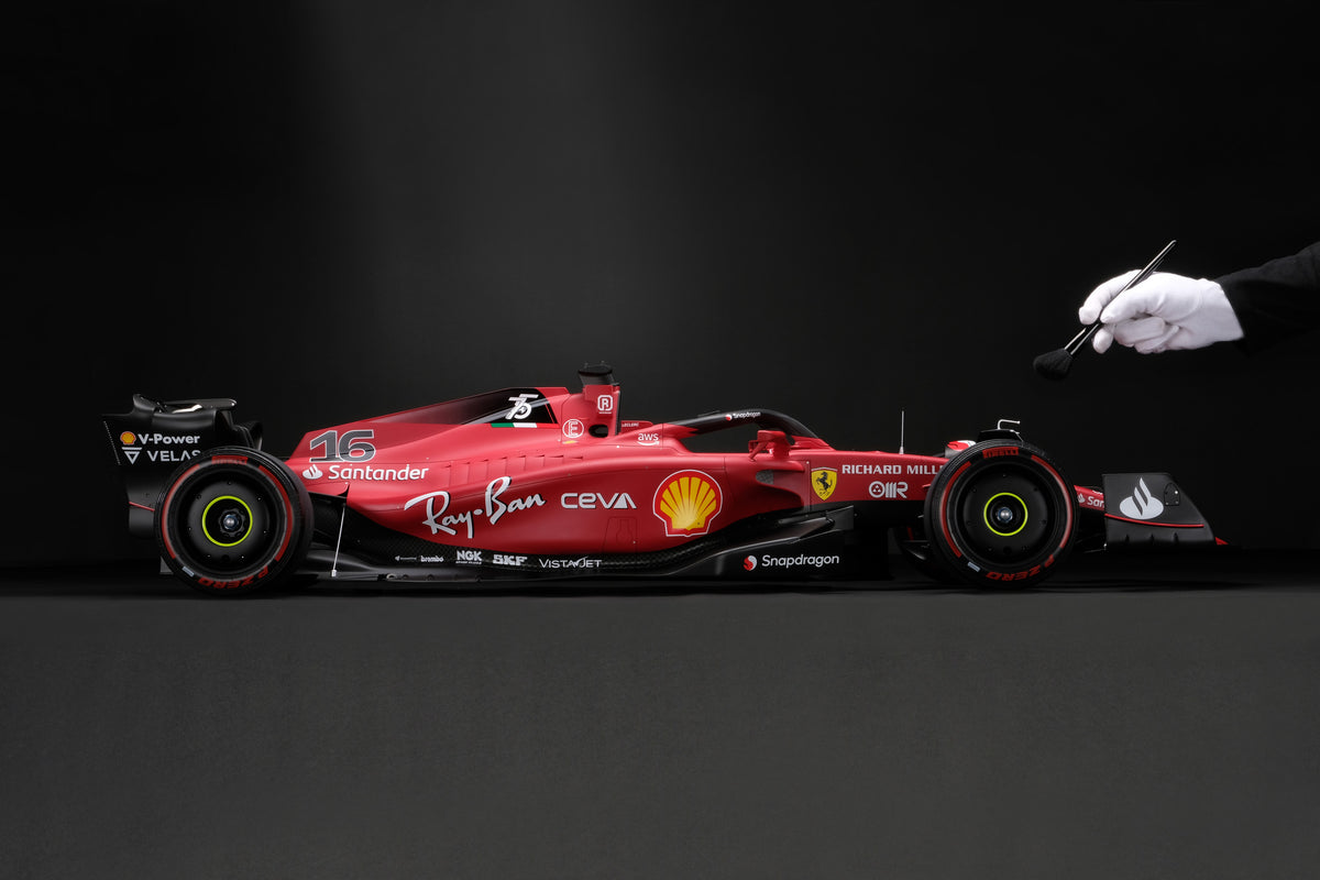 [hide-in-gallery]