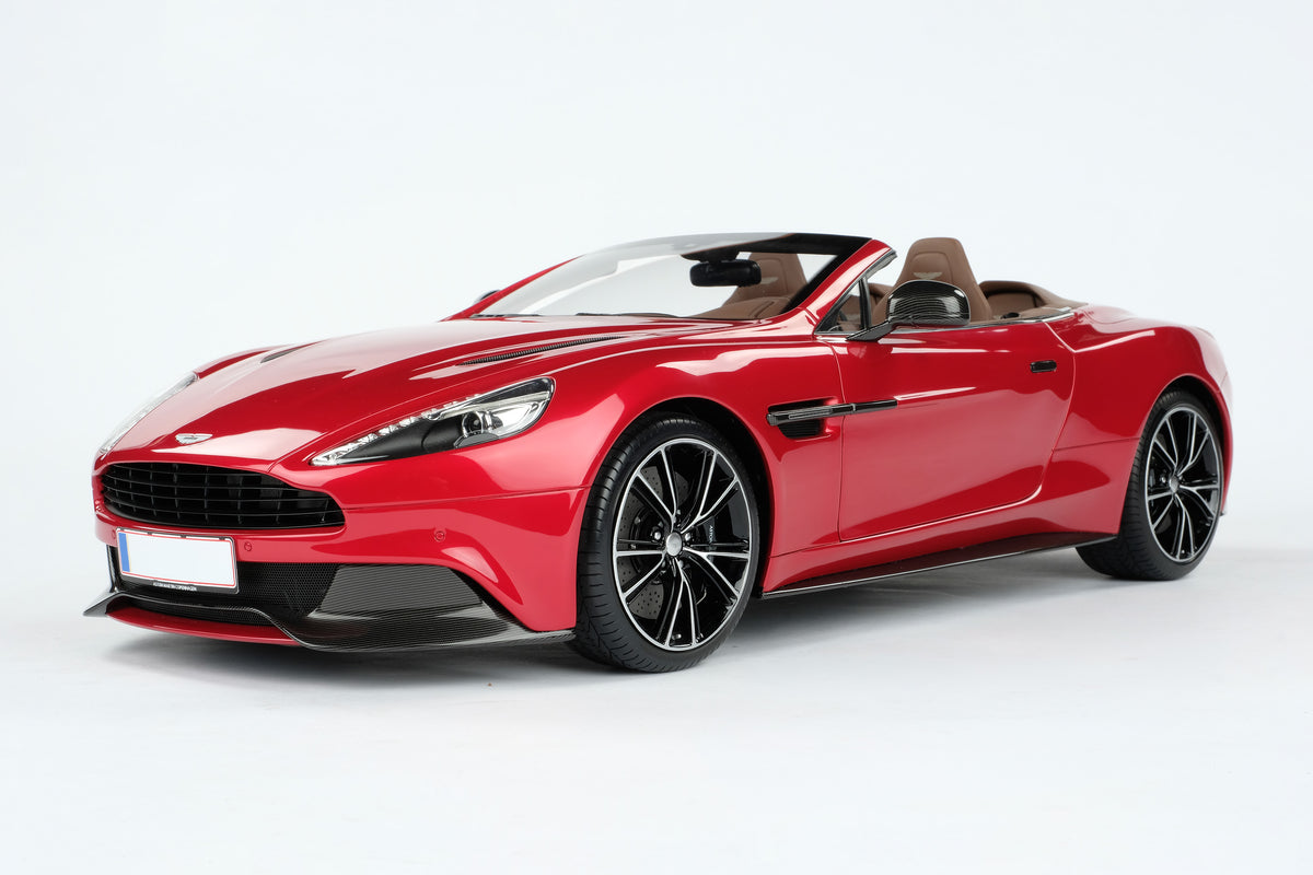 Aston Martin Vanquish Volante - Tailor Made
