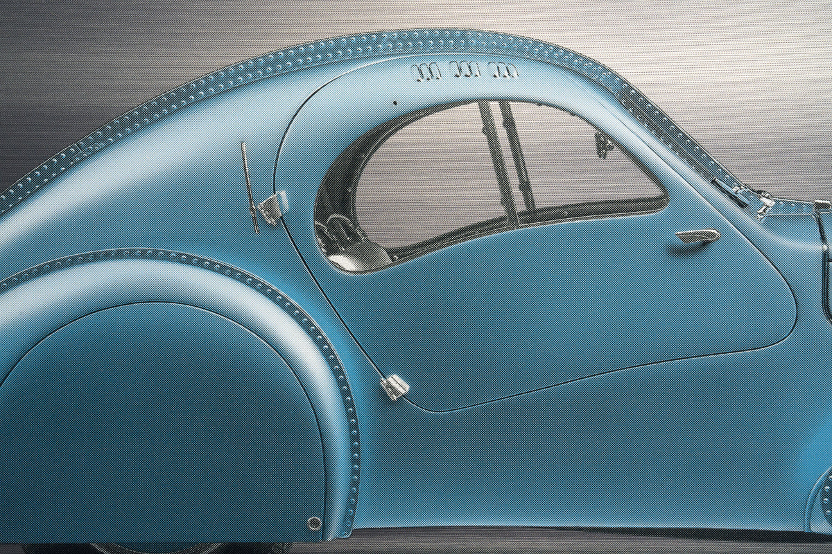 BUGATTI Type 57SC Atlantic - Impression à demi-teintes sur support plat, 85 cm - Vue de profil