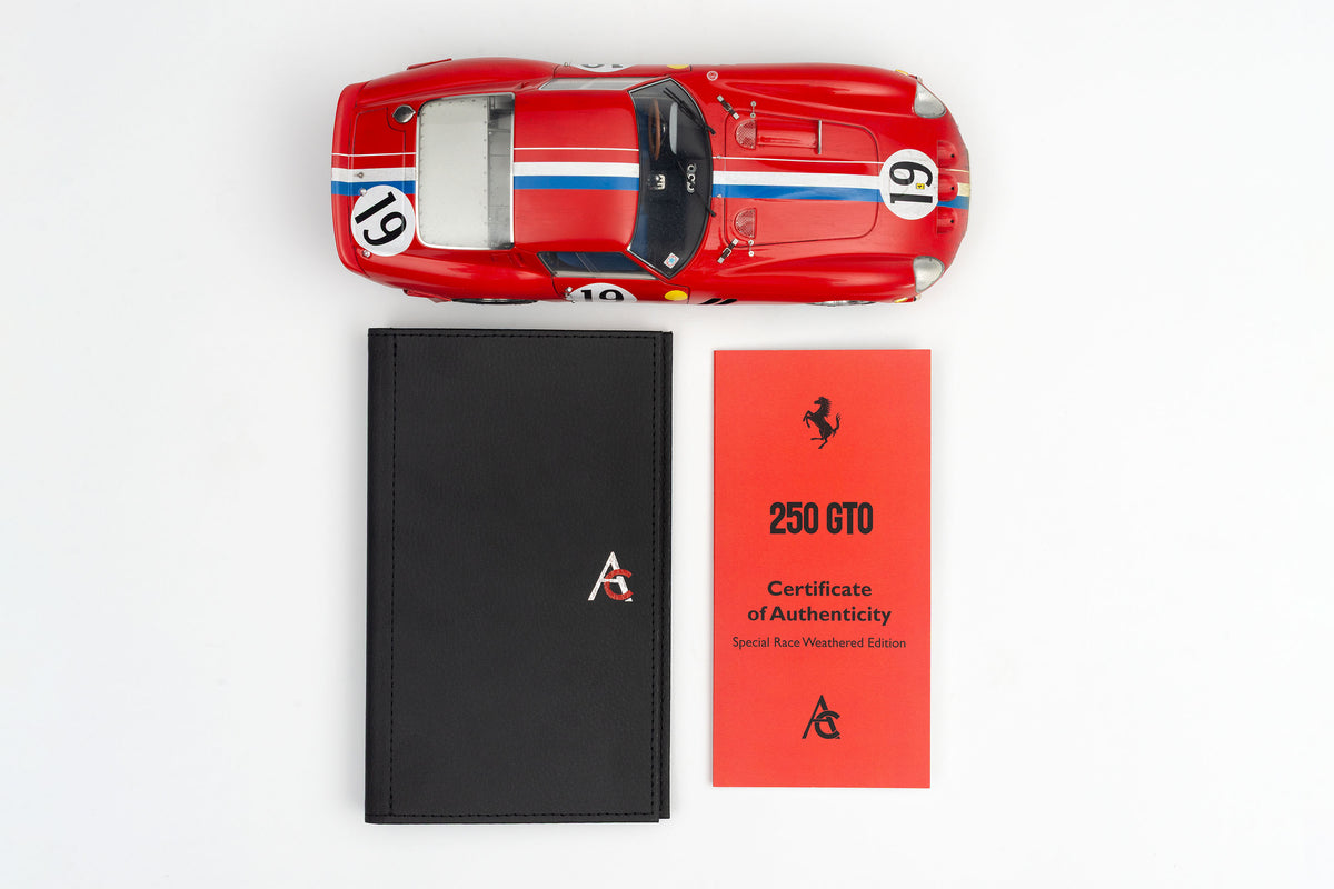 Ferrari 250 GTO - 3705GT - Ganador de la clase de Le Mans 1962 - Con Suciedad de Carrera
