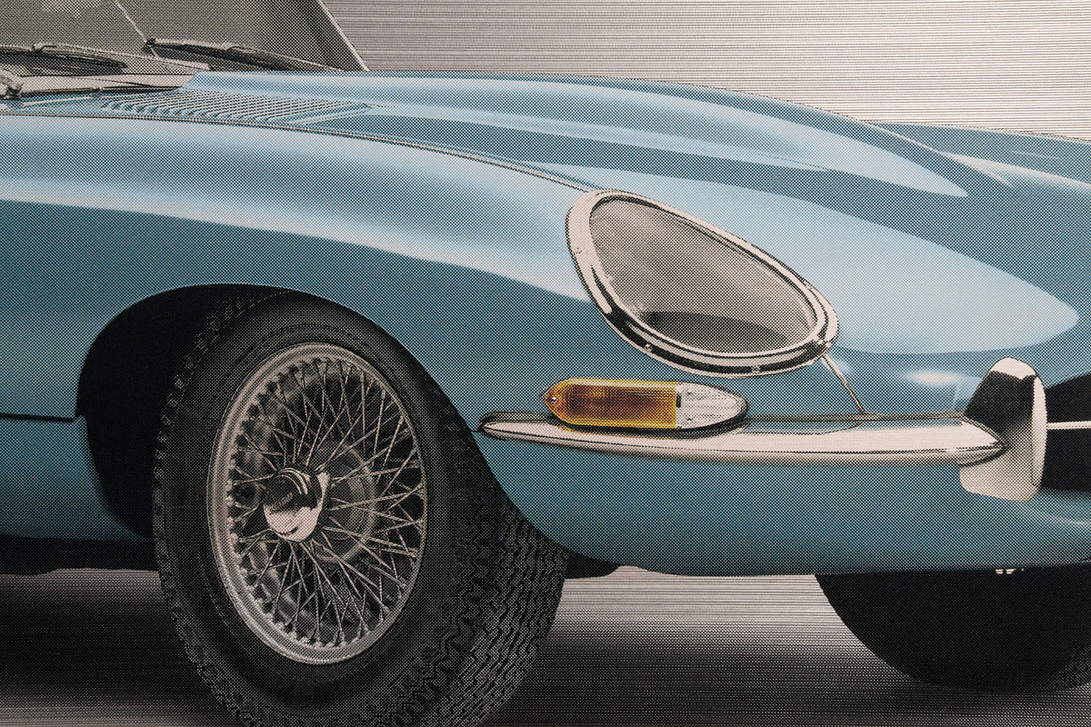 Jaguar E-type Série 1 Roadster - Impression sur support plat en demi-teintes, 85 cm - Vue aux trois quarts