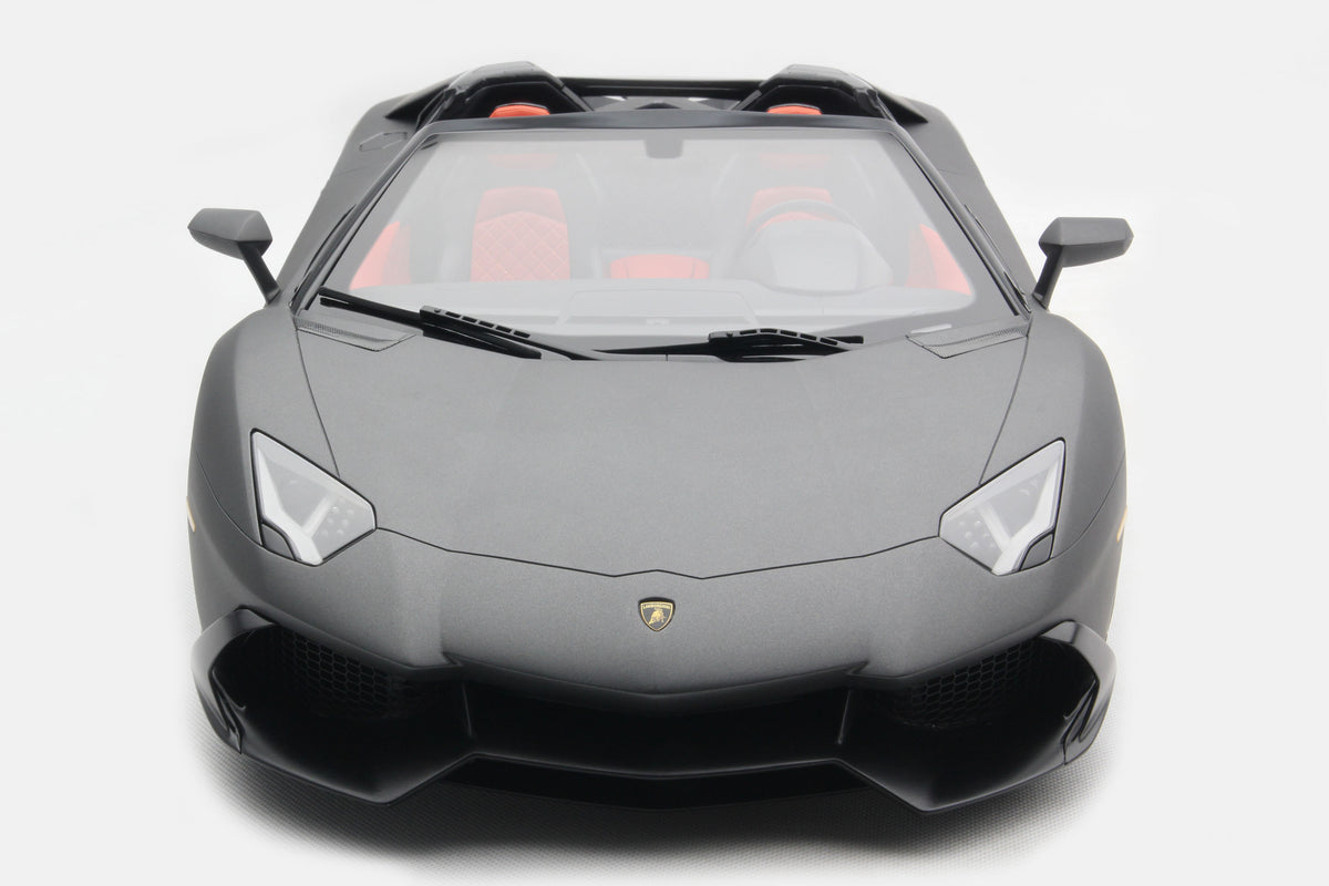 Lamborghini Aventador LP720-4 Roadster - Tailor Made