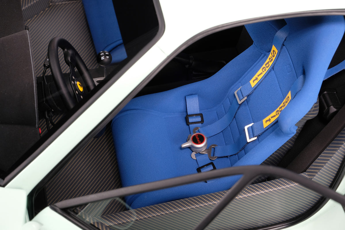 Ferrari F40 - Tailor Made