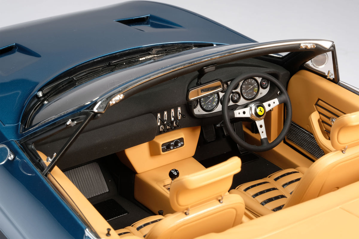 Ferrari 365 GTS/4 « Daytona » Spider - Tailor Made