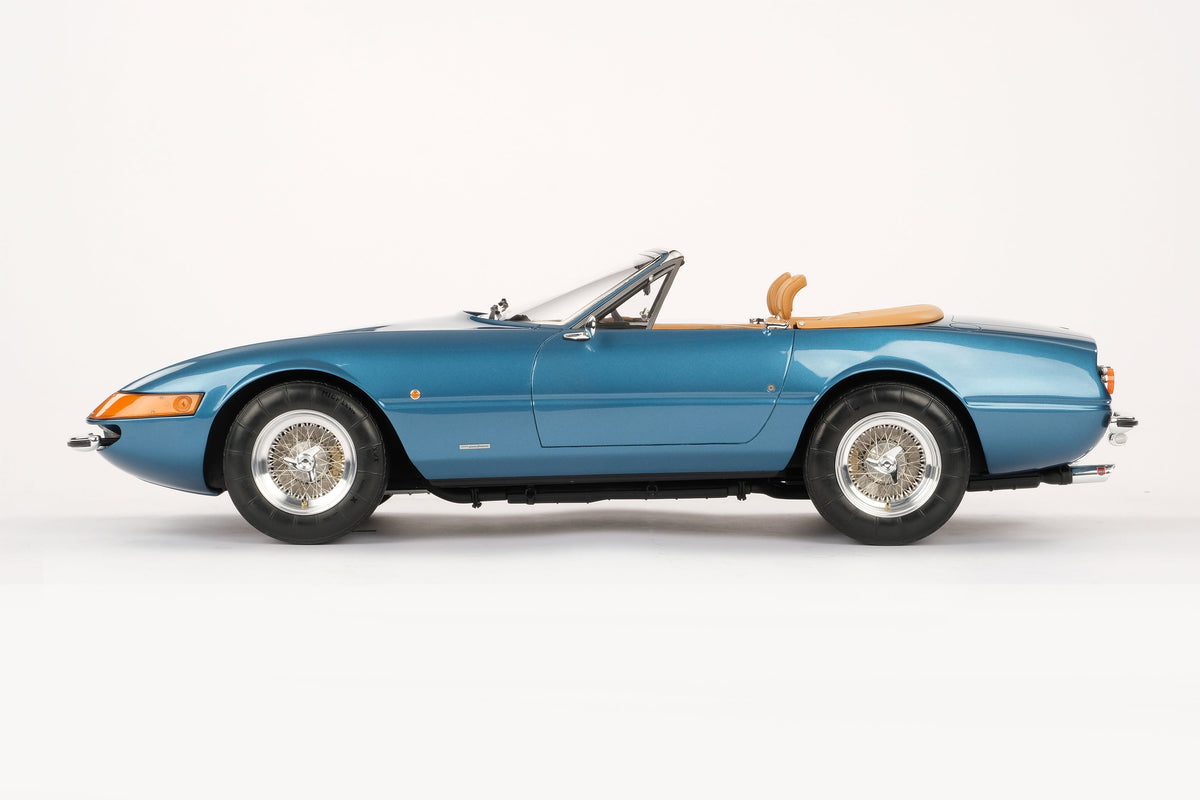 Ferrari 365 GTS/4 « Daytona » Spider - Tailor Made