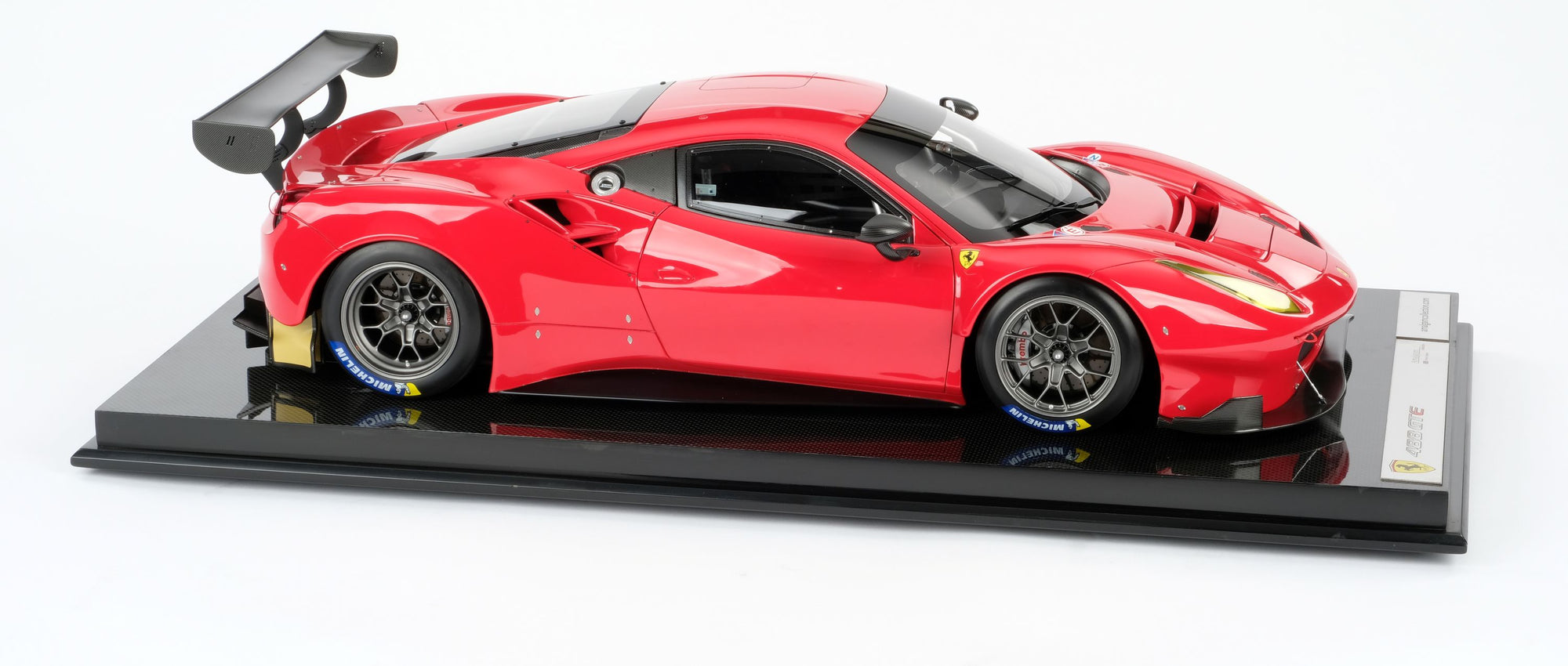 Ferrari 488 GTE Evo (2018) - Tailor Made