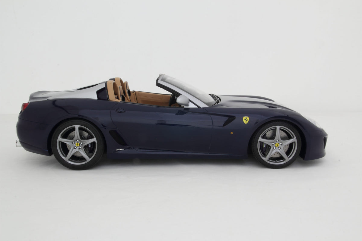 Ferrari 599 SA Aperta - Tailor Made