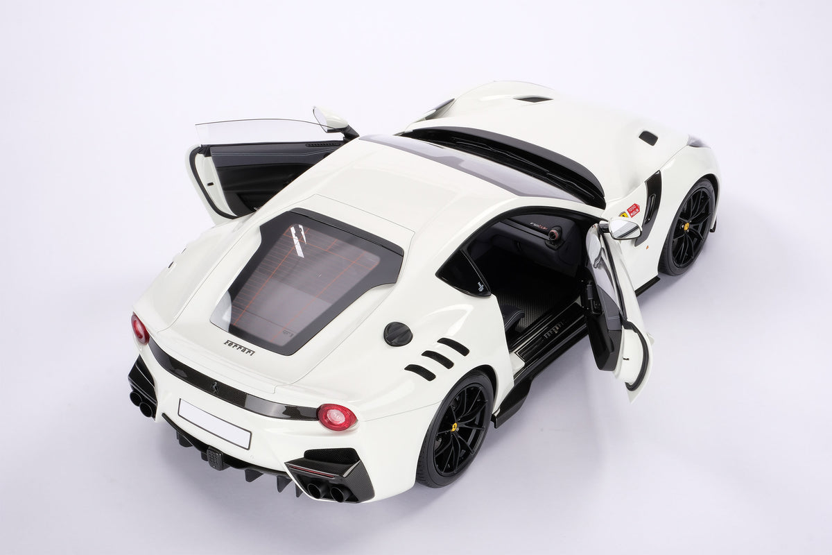 Ferrari F12 TDF - Tailor Made
