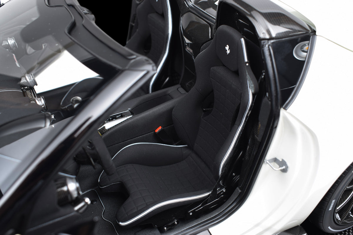 Ferrari 812 Competizione A - Tailor Made