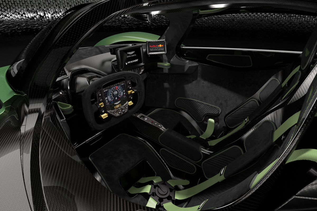 Aston Martin Valkyrie - Bespoke - 1:8 scale by Amalgam Collection