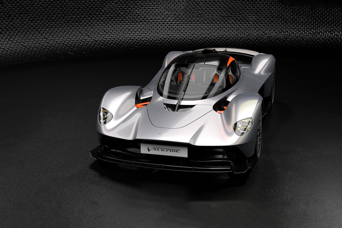 Aston Martin Valkyrie - Bespoke - 1:8 scale by Amalgam Collection