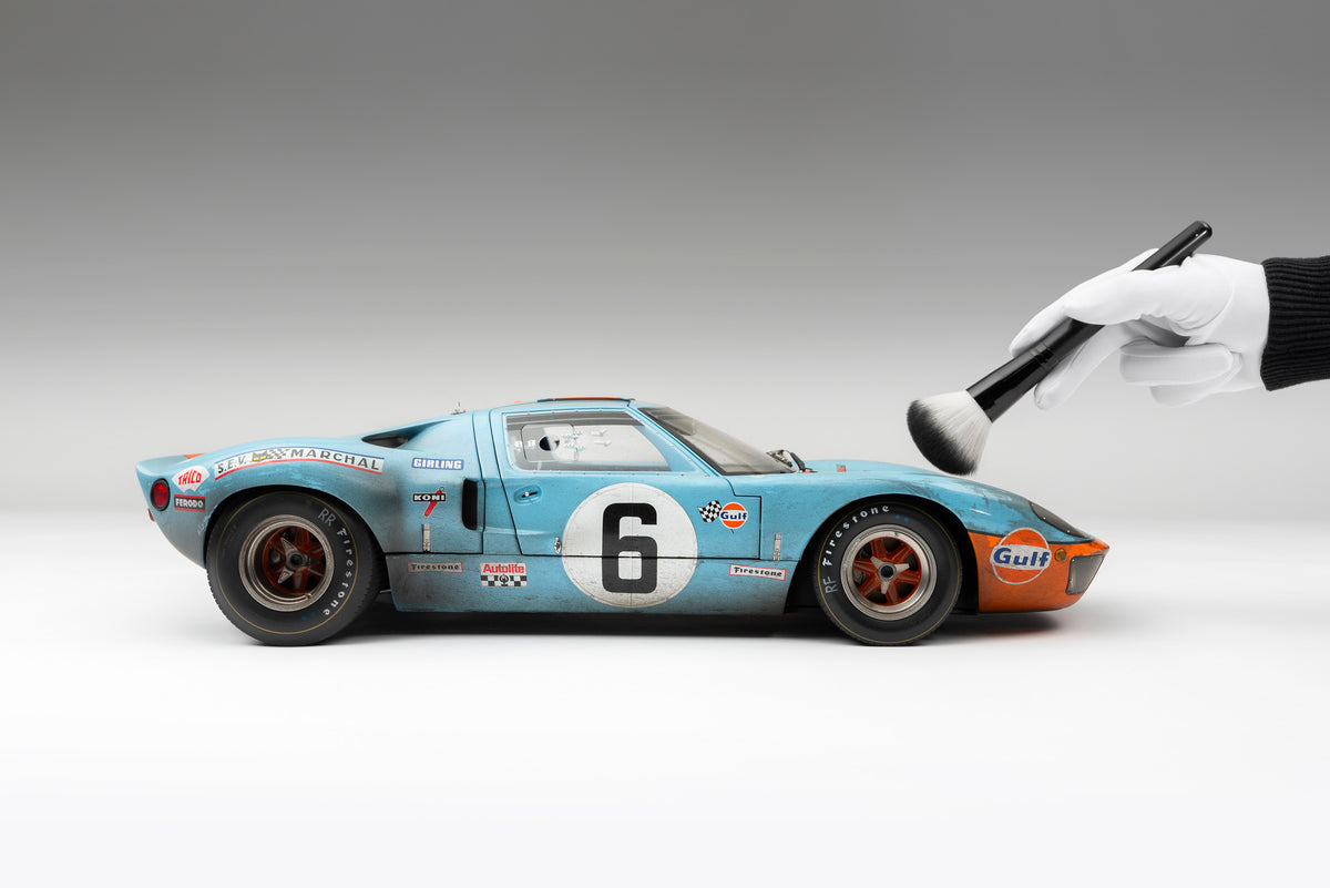 Ford GT40 1.8 Scale Race Weathered - 1969 24 Hours of Le Mans