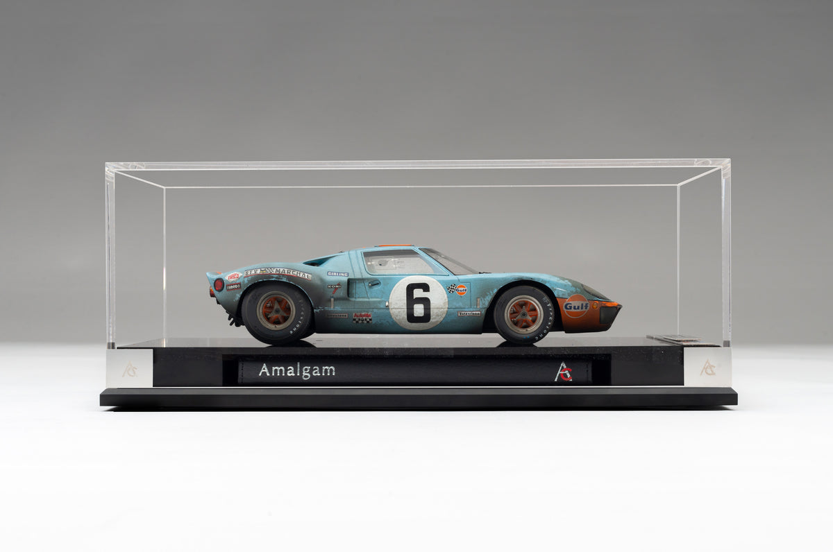 Ford GT40 - 1969 Le Mans Winner - Race Weathered at 1:18 scale by Amalgam Collection