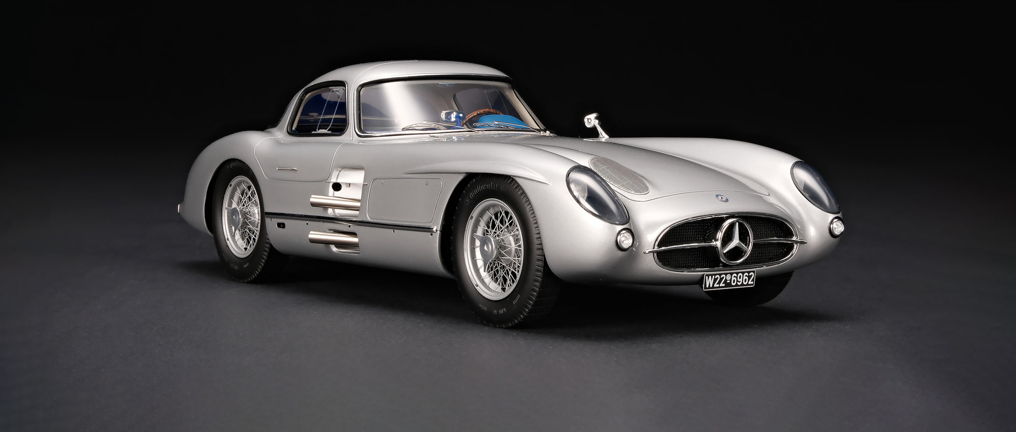 梅赛德斯-奔驰 300 SLR Uhlenhaut Coupe (1955)