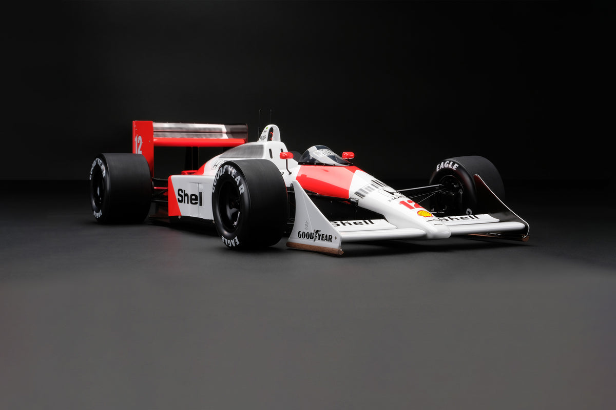McLaren MP4/4 - Vainqueur du Grand Prix du Japon 1988 - Ayrton Senna - Échelle 1:8