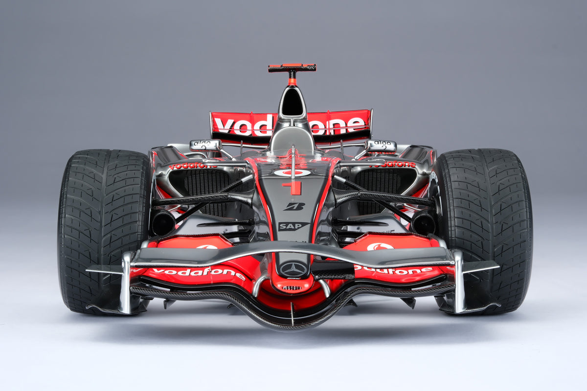 McLaren MP4-22 - Vainqueur du Grand Prix d'Europe 2007 - Fernando Alonso - Échelle 1/8