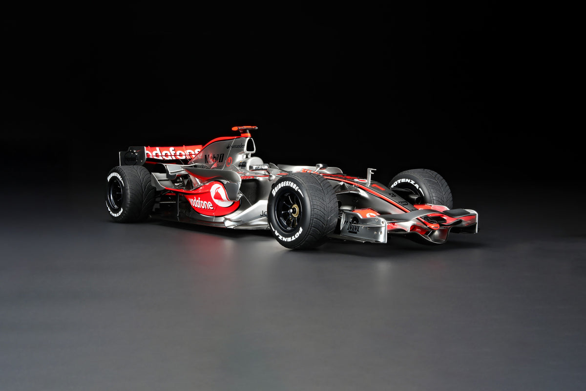McLaren MP4-22 - Vainqueur du Grand Prix d'Europe 2007 - Fernando Alonso - Échelle 1/8