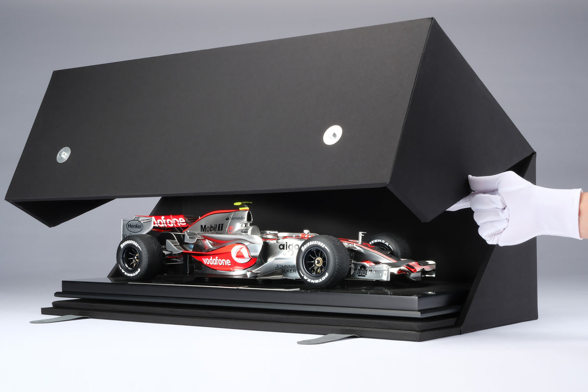 McLaren MP4-22 - 2007 European Grand Prix - Lewis Hamilton - 1:8 scale