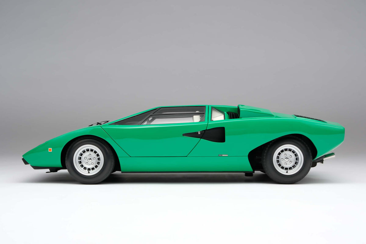 Lamborghini Countach LP400 (1974) - In Verde - 1:8 scale