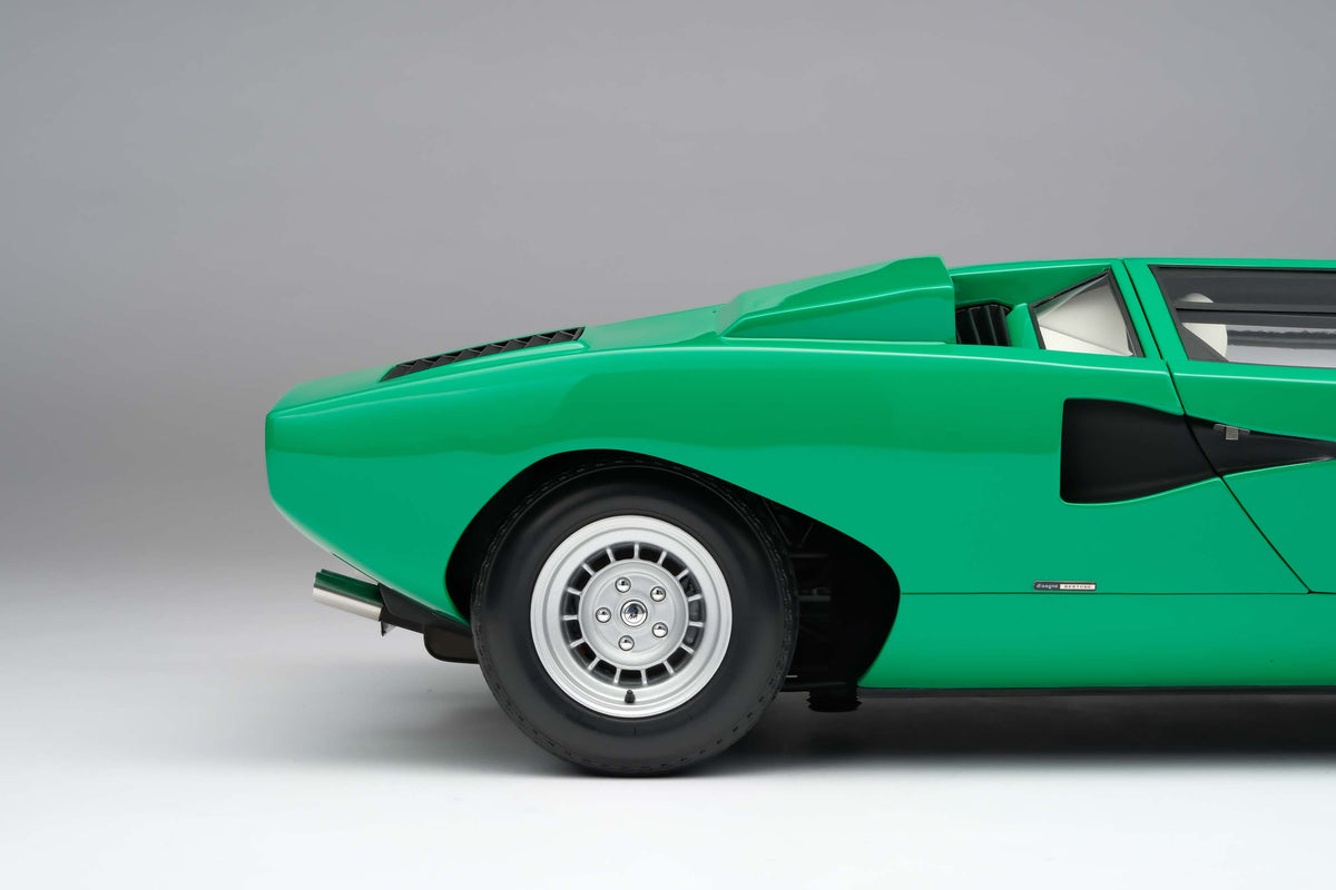 Lamborghini Countach LP400 (1974) - In Verde - 1:8 scale