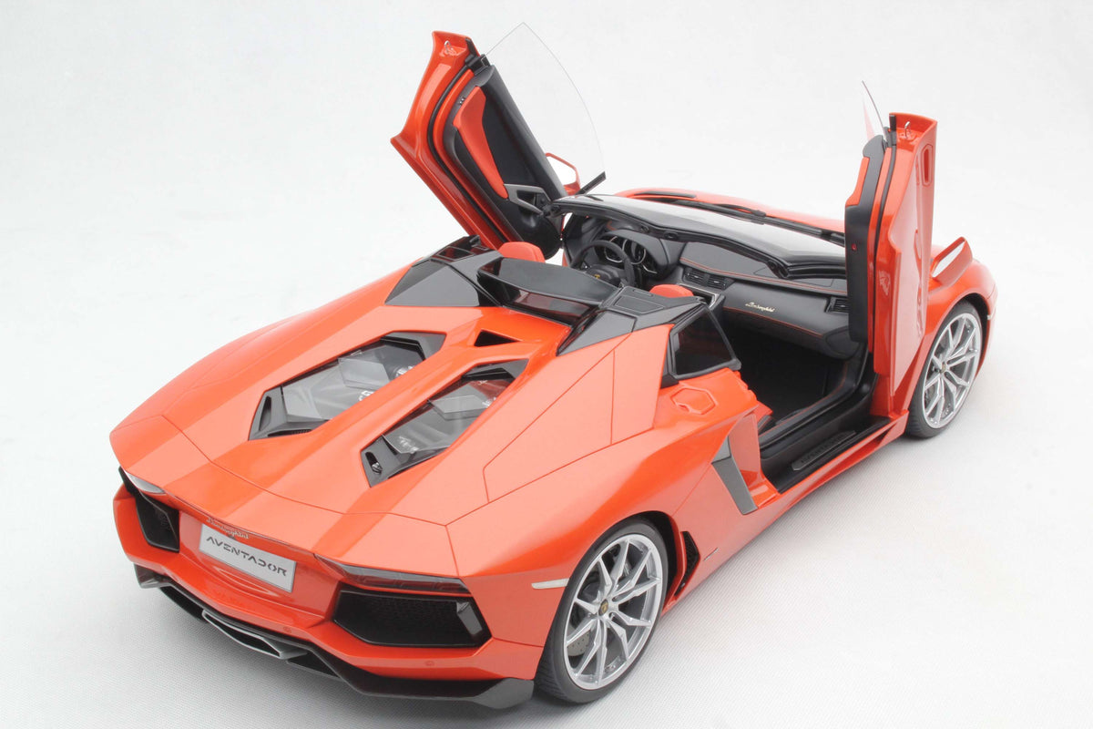 Lamborghini Aventador LP700-4 Roadster - Tailor Made
