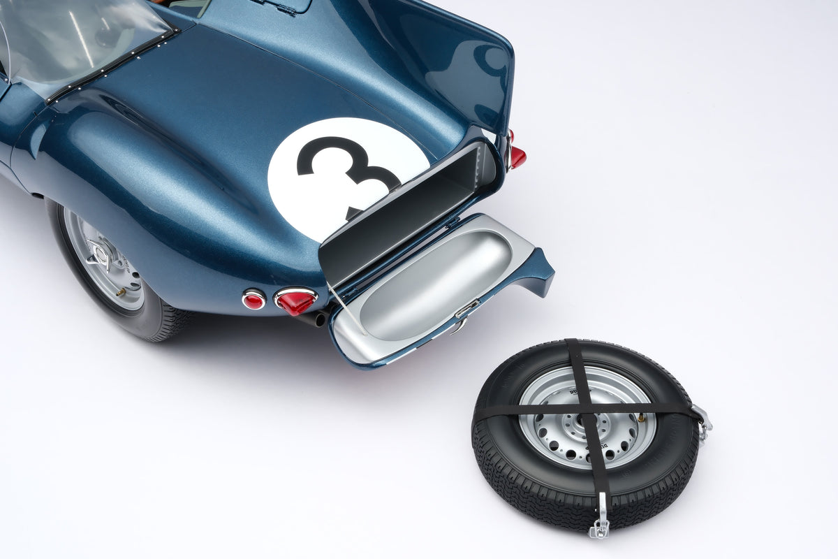 Jaguar D-type - Vainqueur du Mans 1957 - Flockhart & Bueb - Échelle 1/8