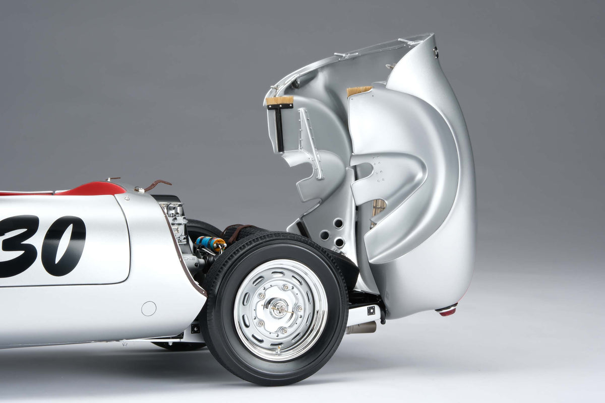 Porsche 550 RS Spyder 'Little Bastard' (1955) James Dean Figure Edition at 1:8 scale by Amalgam Collection